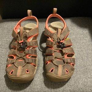 Brown and Pink Keen Sandals size 8